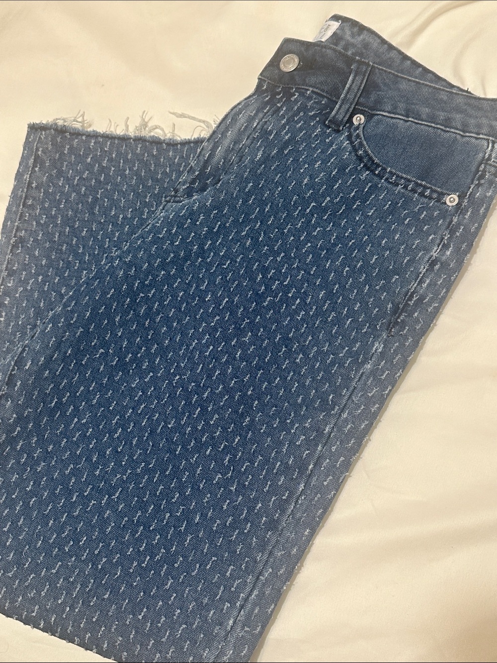 Time and Tru Size 6 Women’s Embellished Jeans